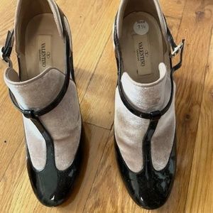 Authentic Valentino Black and Pink Felt T-Strap Booties sz 37.5